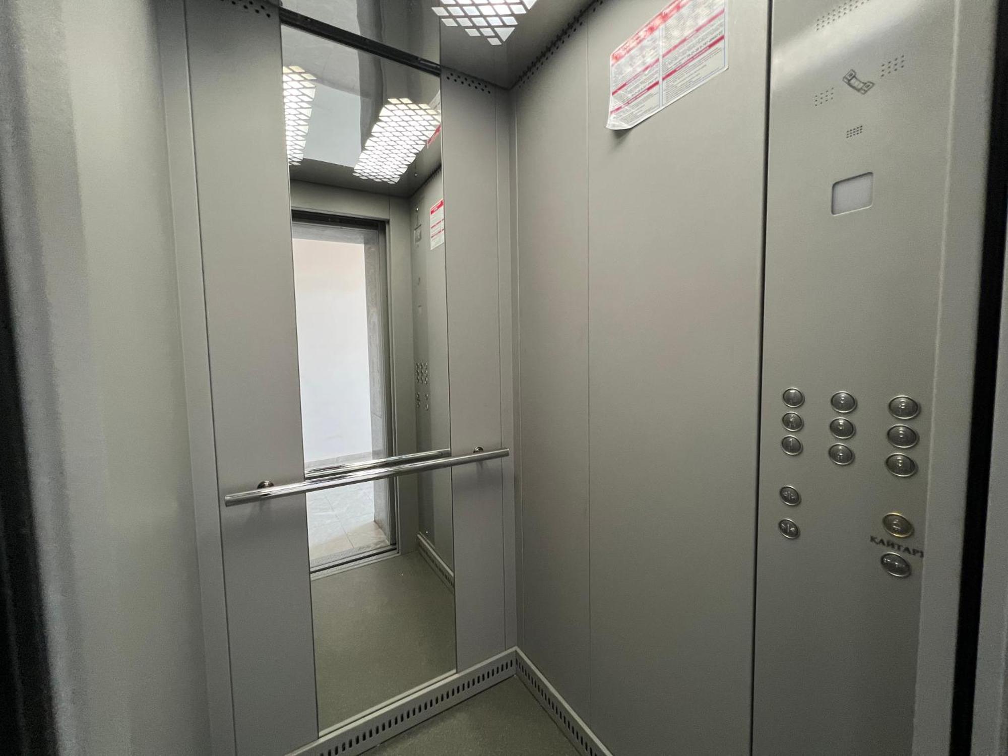 Lux Аппартаменты Smart #2 Pavlodar Exteriör bild