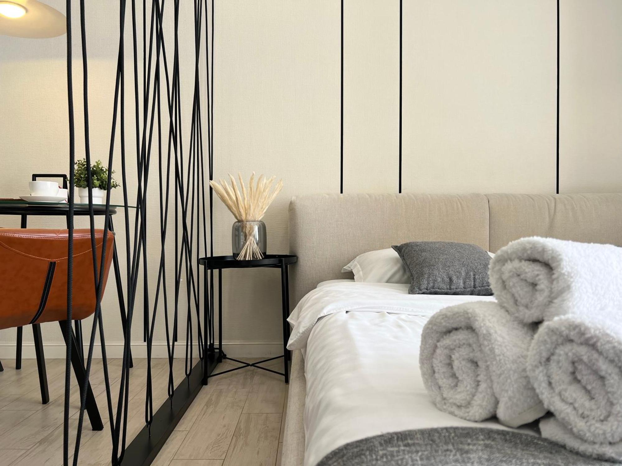 Lux Аппартаменты Smart #2 Pavlodar Exteriör bild